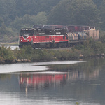 NR-2 rounding the bend and onto the causeway between Mill Cove and the Thames River
